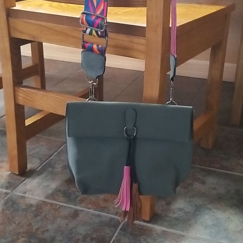 Crossbody purse